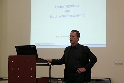 Prof. Dr. Peer Pasternack hielt die Keynote zum Thema "Heterogenitt und Hochschulforschung in Sachsen-Anhalt".